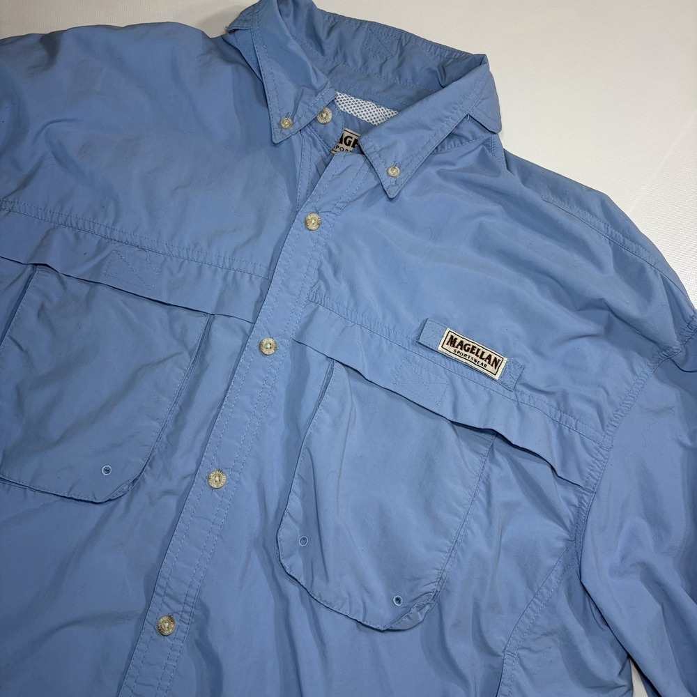 Magellan‎ Sportswear XL Fishing Shirt Blue Button Front Y2K 2004 Austin Blue Sky